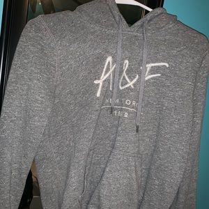 Gray Abercrombie and Fitch hoodie